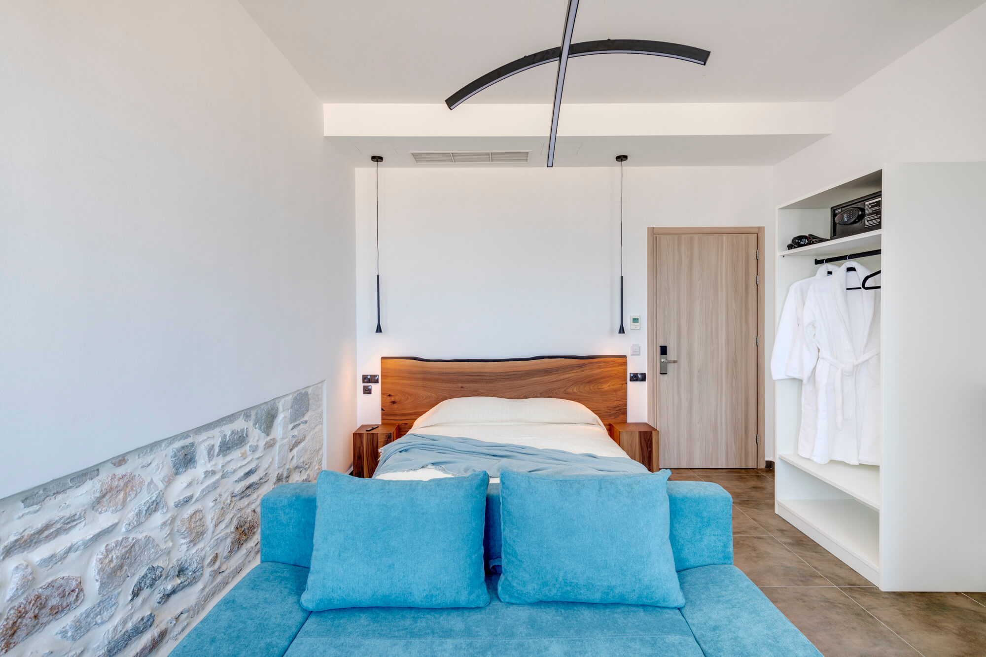 NOS suites Hermoupolis Syros